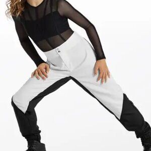 Weissman Savage Love caged leo & pants